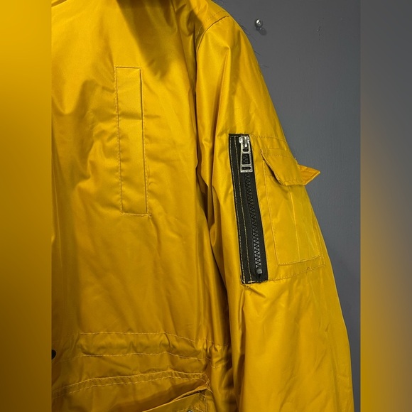 BEVERLY HILLS POLO CLUB MUSTARD YELLOW PARKA COAT - Picture 4 of 13